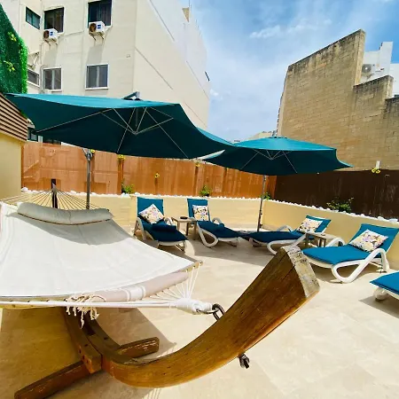 The Maltese Sun Penzion