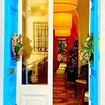The Maltese Sun 4*