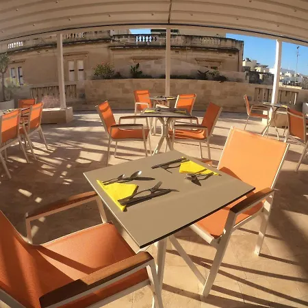 The Maltese Sun 4*