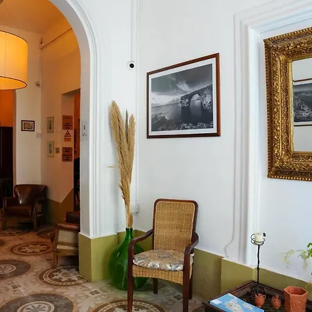 The Maltese Sun 4*