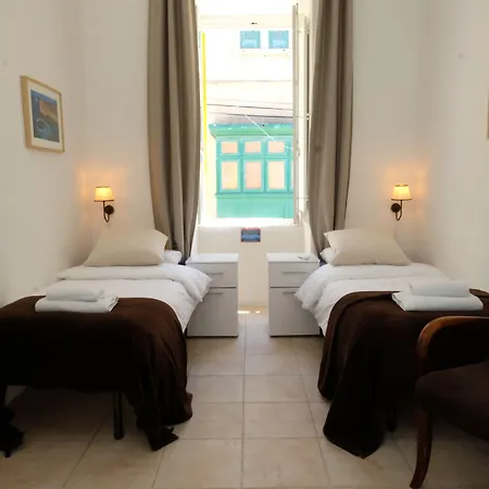 The Maltese Sun 4*