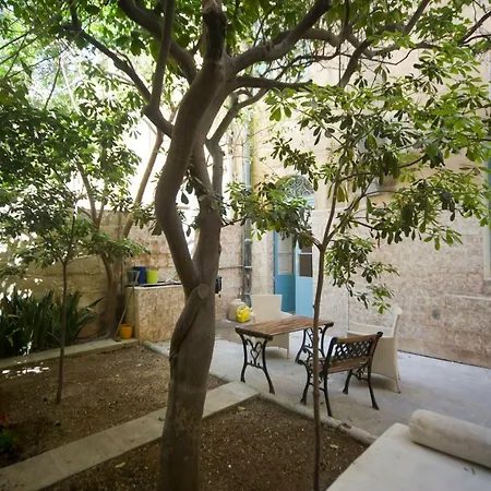 The Maltese Sun Гостевой дом 3*