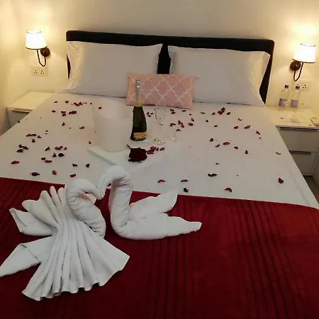 Guest house The Maltese Sun 3*