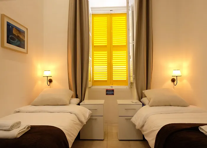 The Maltese Sun Konukevi