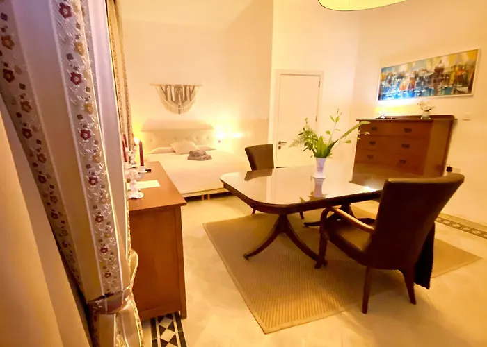 Vendégház The Maltese Sun