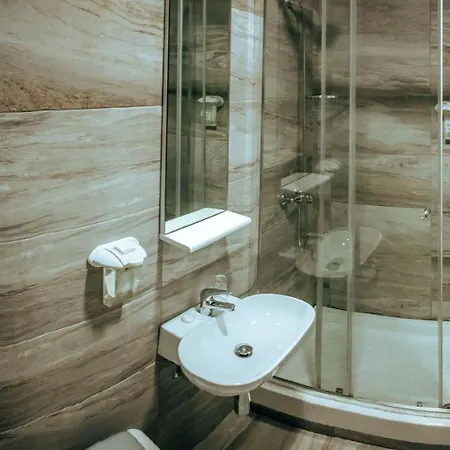 ゲストハウス The Maltese Sun 3*